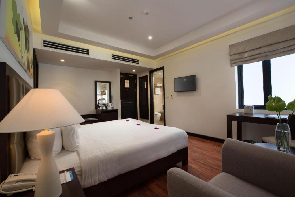 Legendsea Hotel Nha Trang Exterior photo